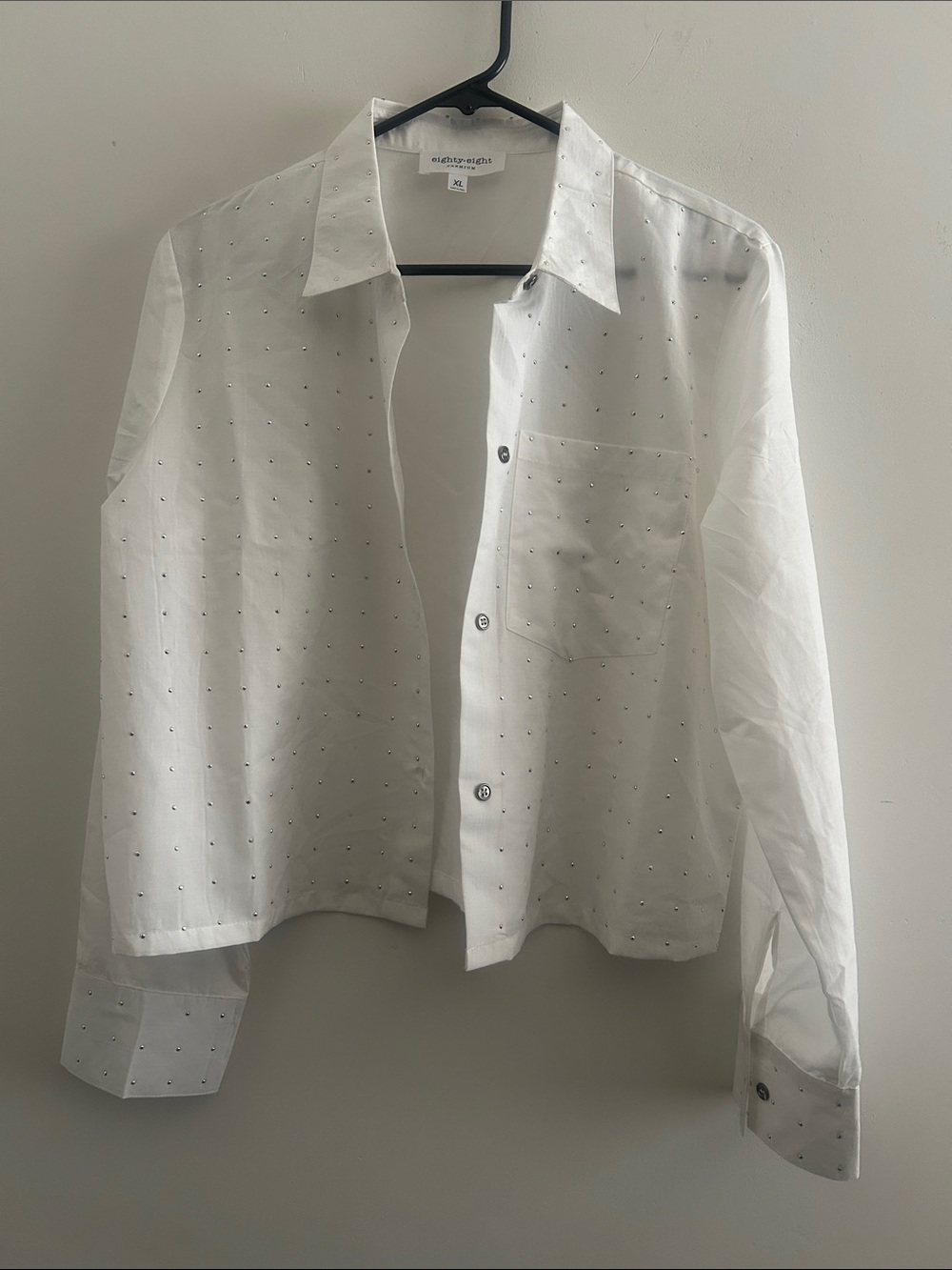 Eighty Eight, Women's Size XL White Stud-Accent Lightweight Button Blouse